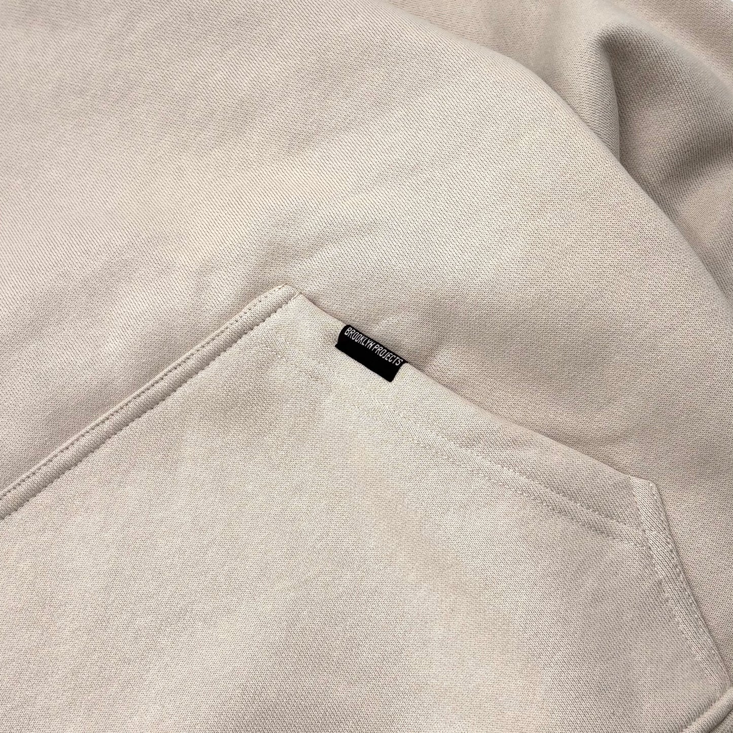 BP SCRIPT HOODIE BEIGE