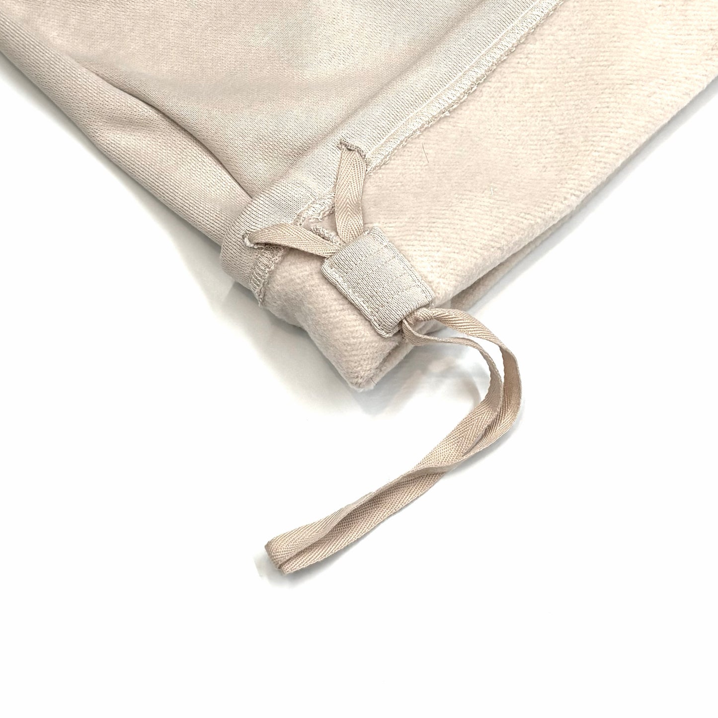 BP SCRIPT SWEAT PANTS BEIGE